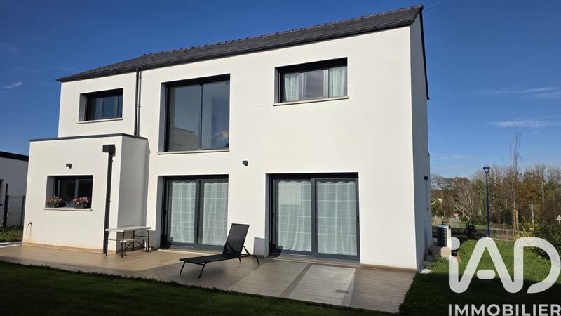 Maison - 130 m² - 7 pièces