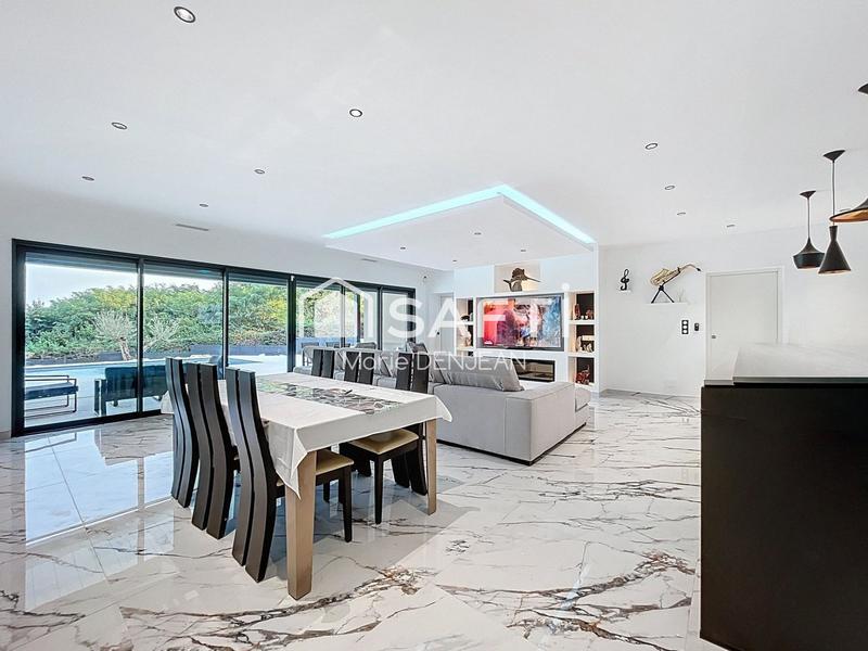 Maison - 135 m² - 5 pièces