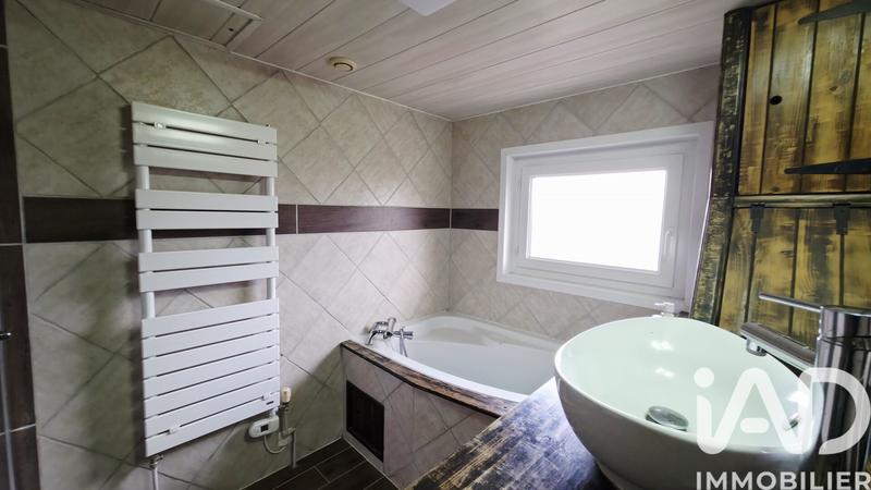 Appartement - 100 m² - 5 pièces