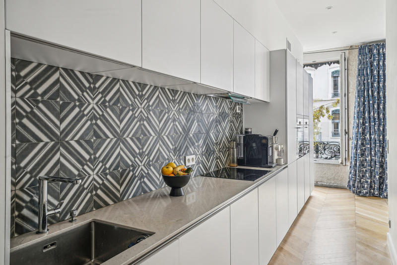 Appartement - 97 m² - 4 pièces