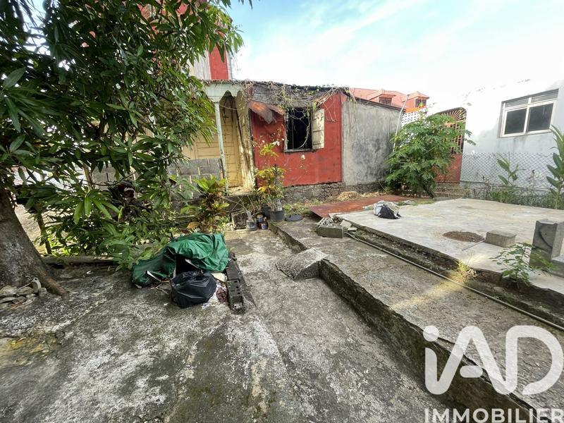 Maison - 200 m² - 6 pièces