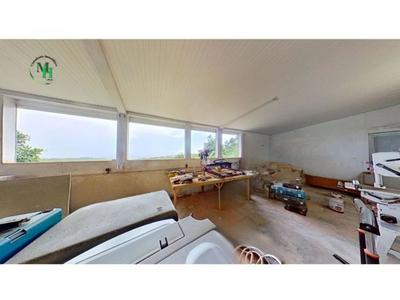 Bureau - 132 m² - 1 pièce