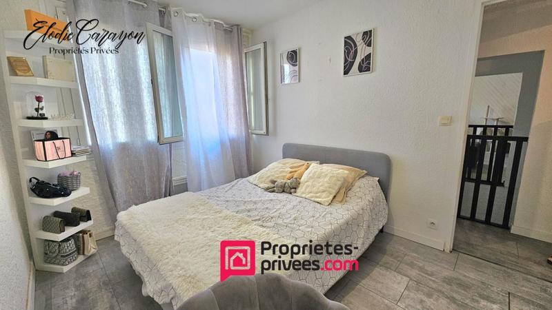 Immeuble - 104 m² - 5 pièces