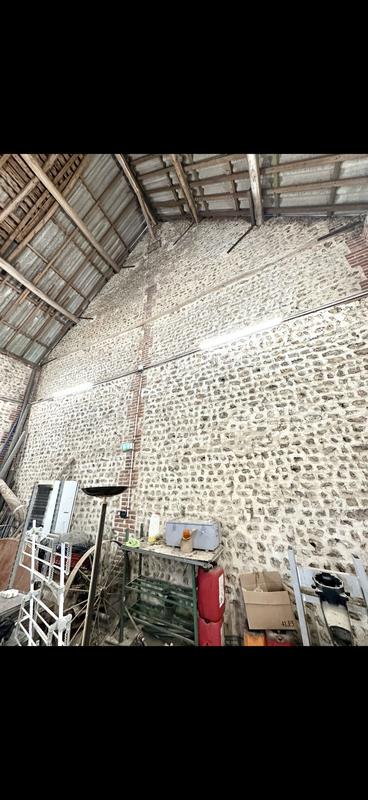 Maison traditionnelle - 340 m² - 5 pièces