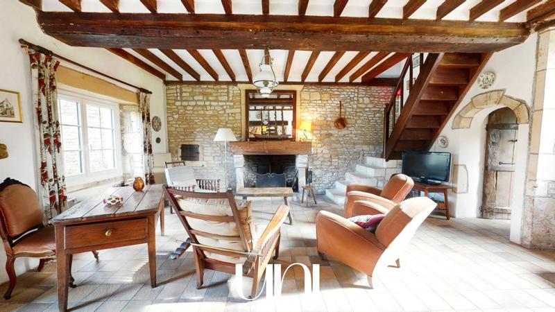 Maison - 138 m² - 5 pièces