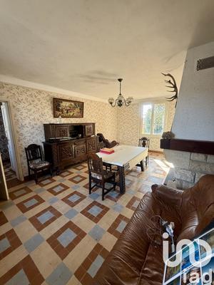 Maison - 121 m² - 6 pièces