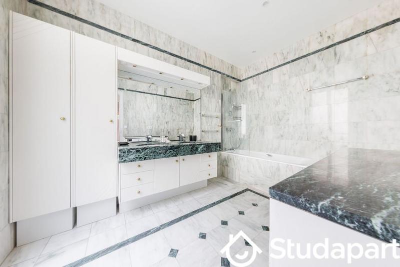 Appartement - 150 m² - 5 pièces