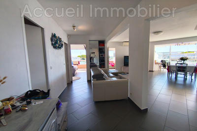 Appartement - 84 m² - 4 pièces