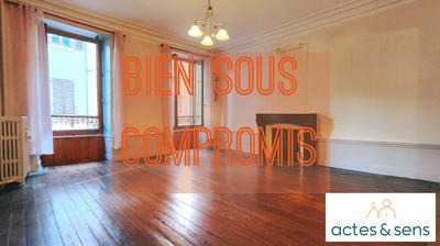 Appartement - 101 m² - 4 pièces