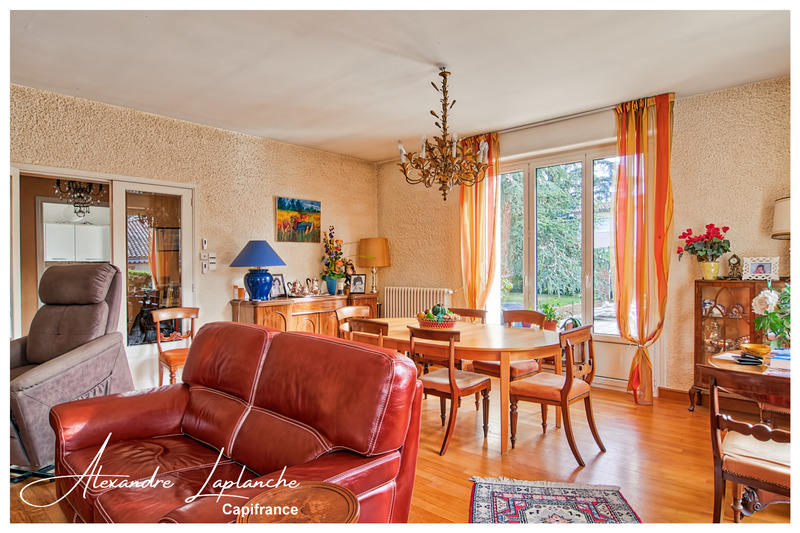 Maison - 175 m² - 8 pièces