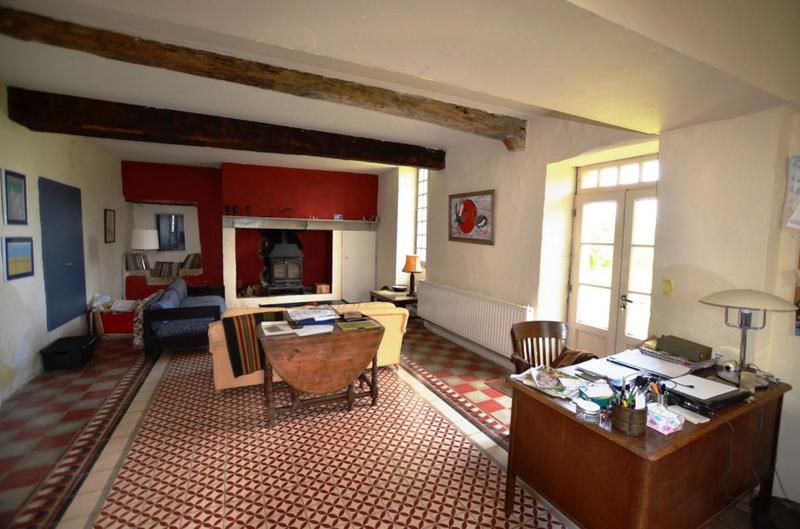 Propriété - 477 m² - 12 pièces