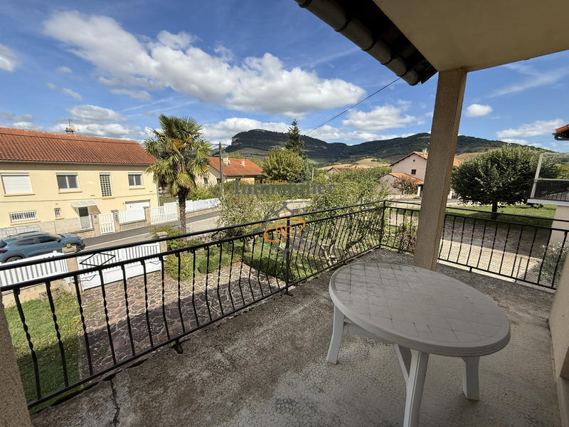 Maison - 110 m² - 4 pièces