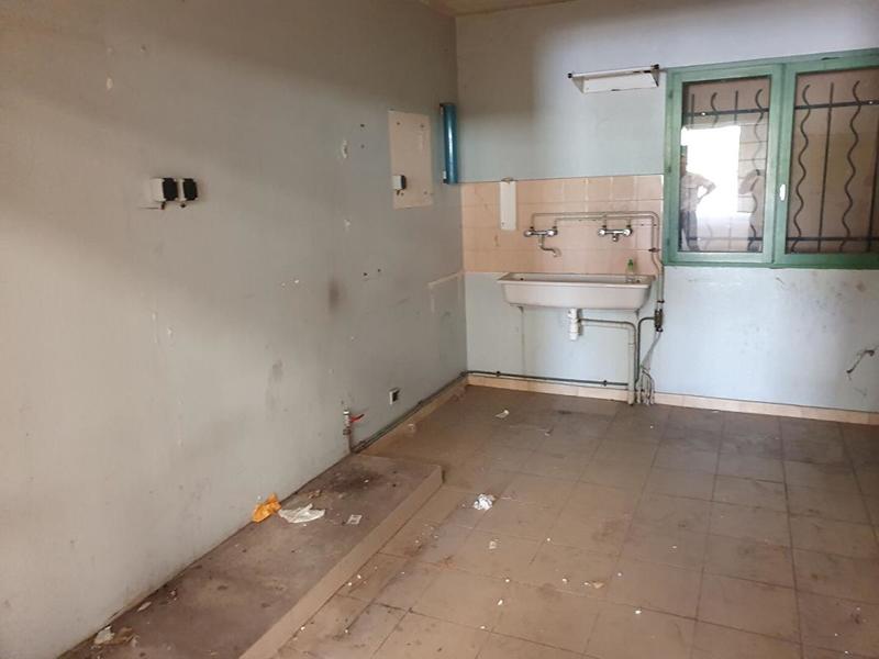 Local d'activité / Entrepôt - 2 187 m²