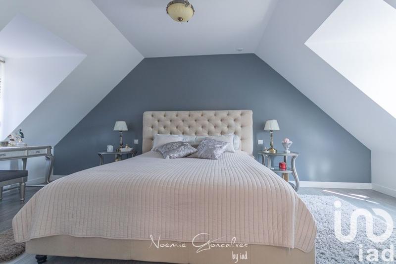 Maison de village - 200 m² - 9 pièces