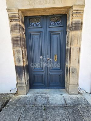 Propriété - 820 m² - 18 pièces