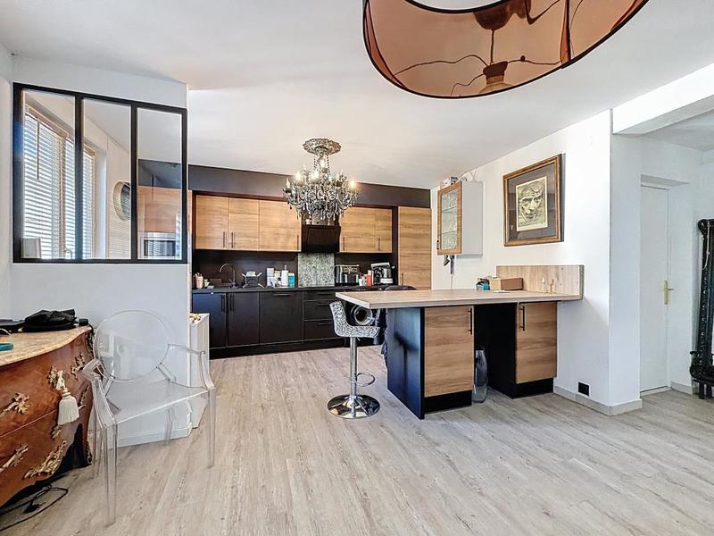 Appartement - 67 m² - 3 pièces