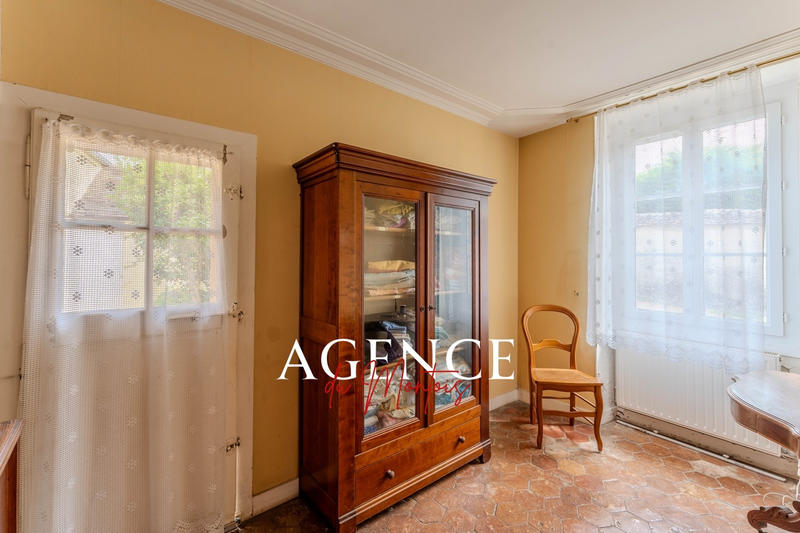 Maison - 157 m² - 6 pièces