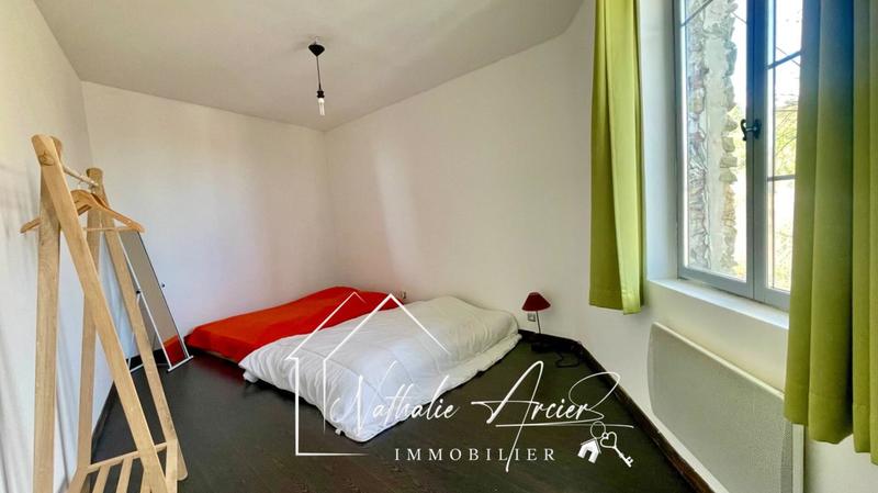 Maison - 254 m² - 8 pièces