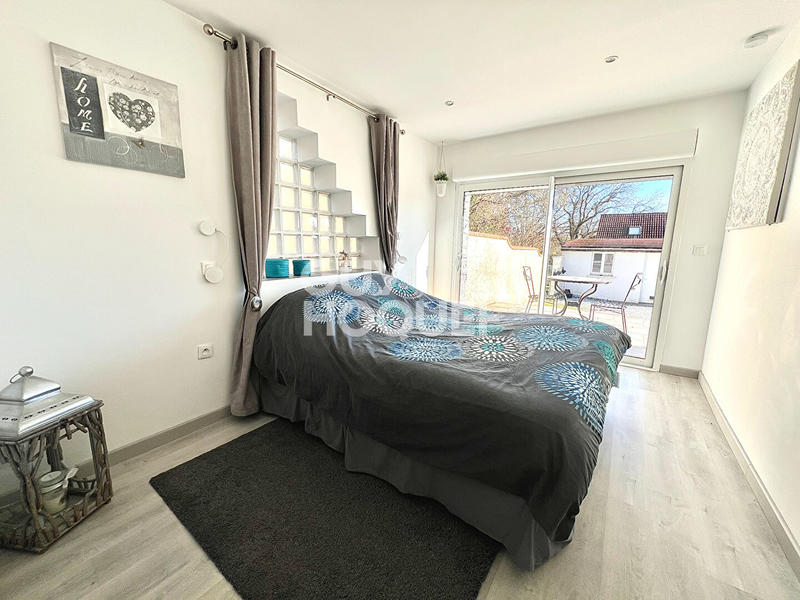 Maison - 180 m² - 7 pièces