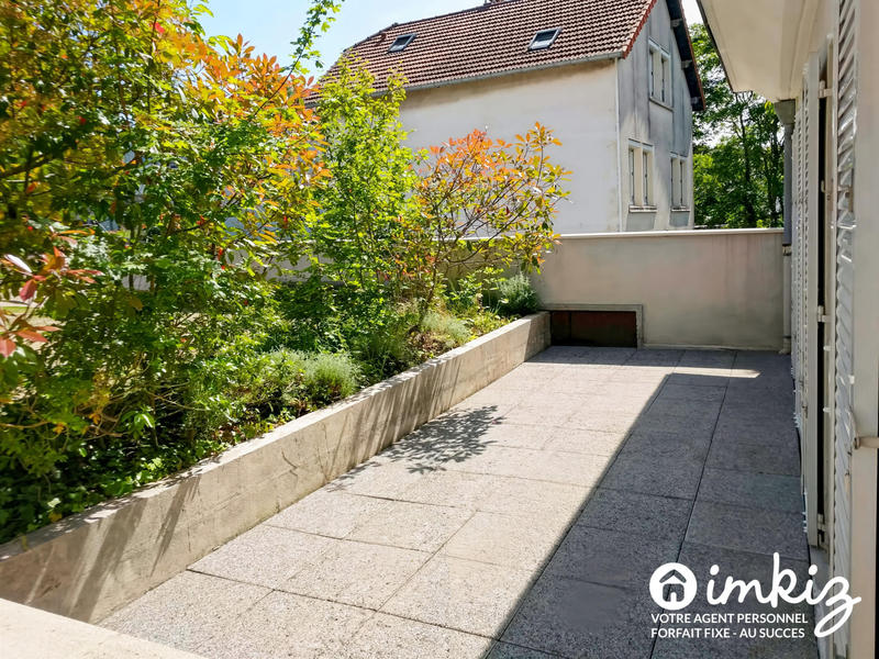 Appartement - 100 m² - 4 pièces