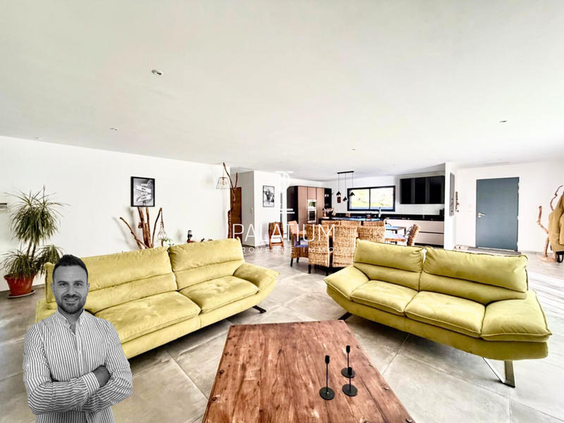 Villa - 167 m² - 4 pièces