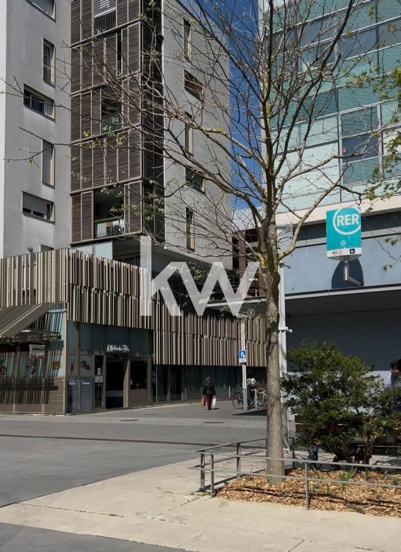 Bureau - 1 000 m² - 20 pièces