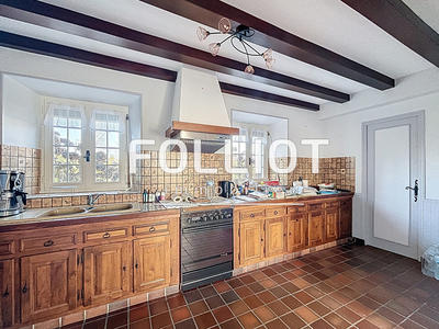 Maison - 152 m² - 7 pièces