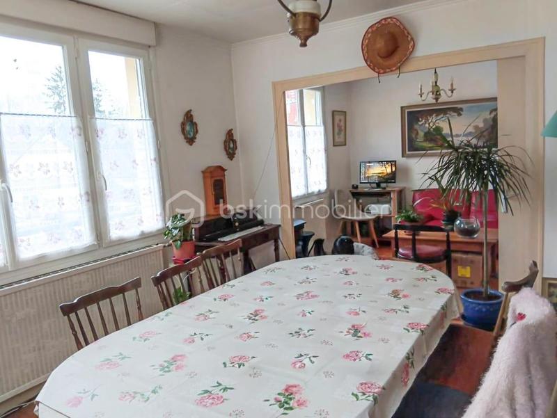 Maison - 80 m² - 4 pièces