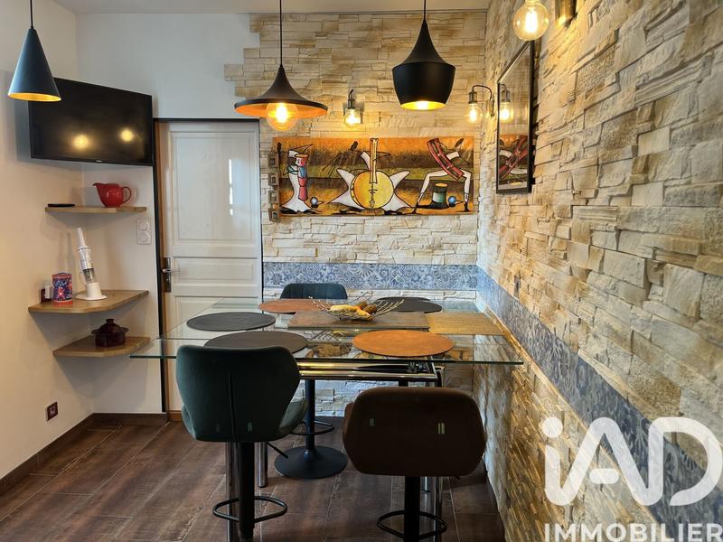 Maison de ville - 196 m² - 6 pièces