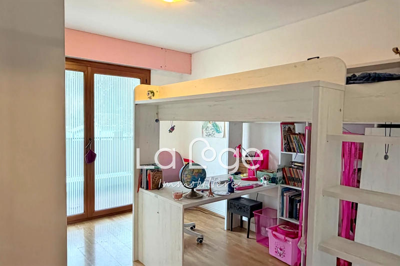 Appartement - 113 m² - 5 pièces