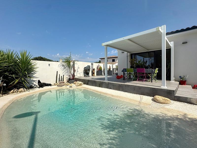 Villa - 130 m² - 4 pièces