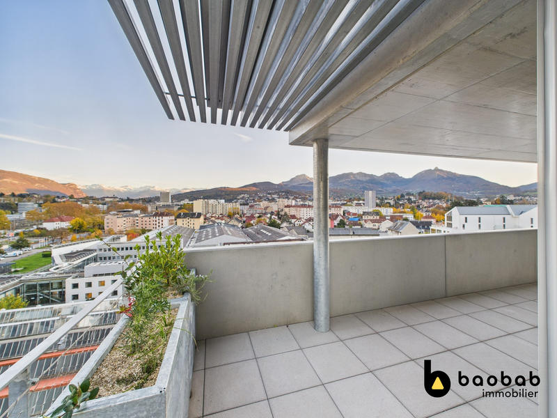 Appartement - 103 m² - 4 pièces