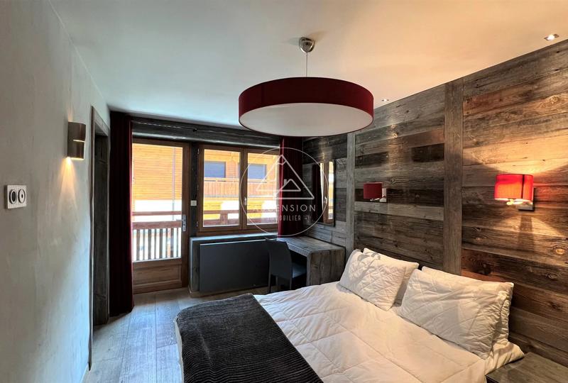 Appartement - 140 m² - 4 pièces