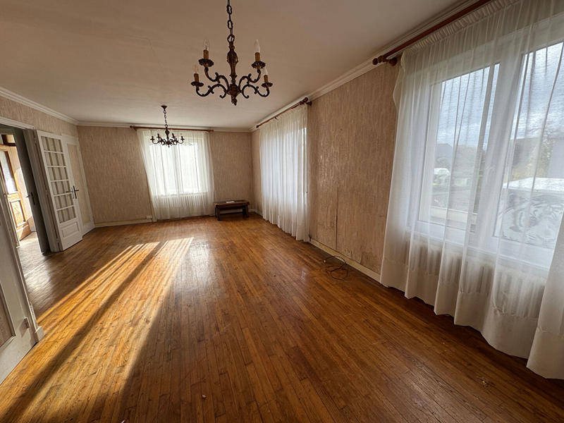 Maison - 82 m² - 5 pièces