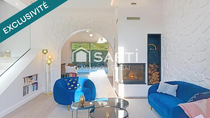 Maison - 167 m² - 8 pièces