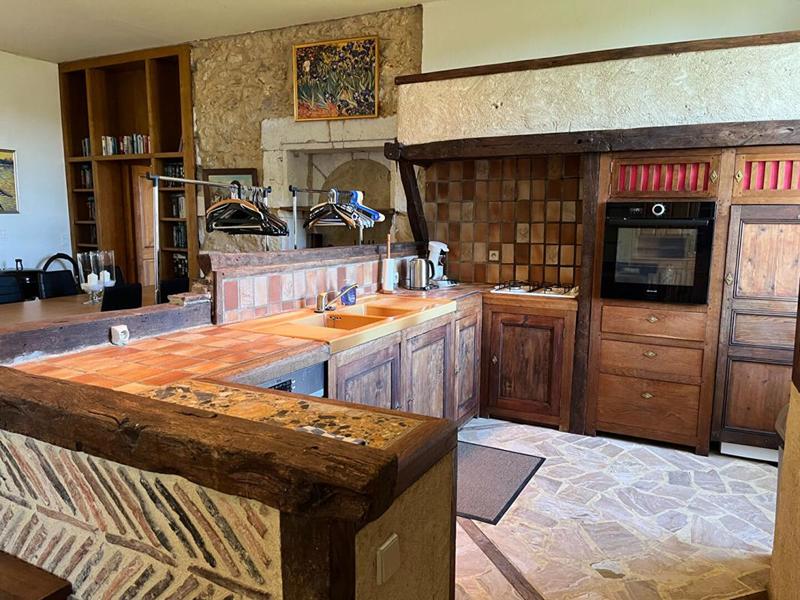 Maison - 660 m² - 25 pièces