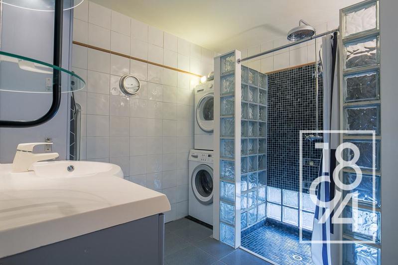 Appartement - 105 m² - 4 pièces