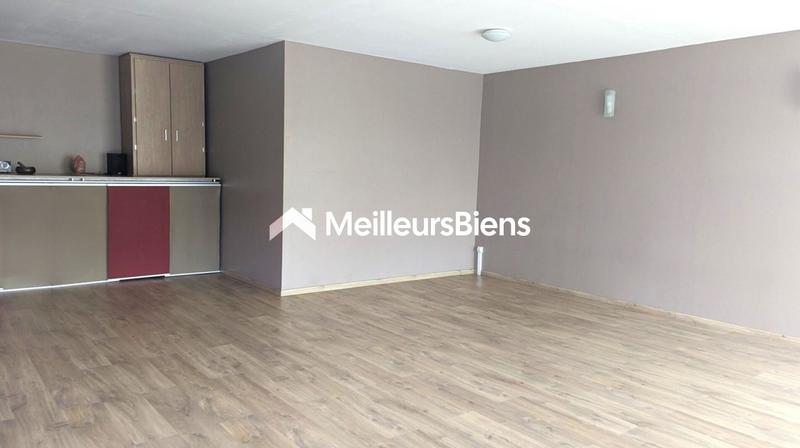 Local commercial - 43 m² - 2 pièces