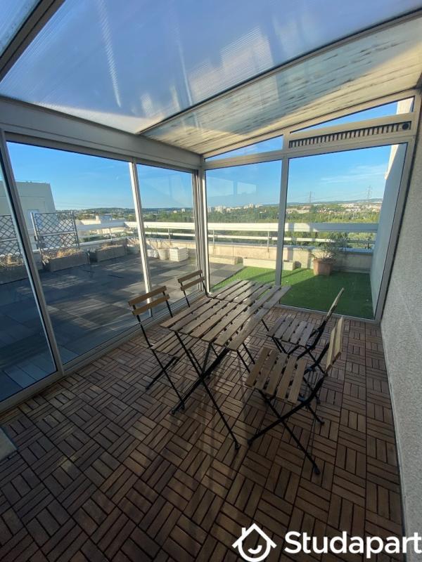 Chambre - 13 m² - 1 pièce