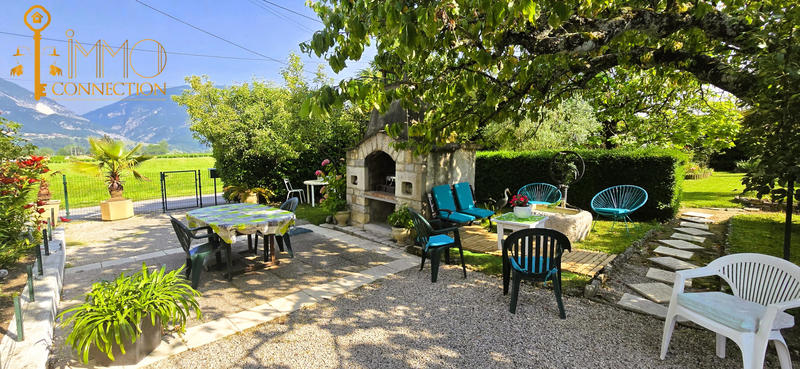 Maison - 180 m² - 5 pièces