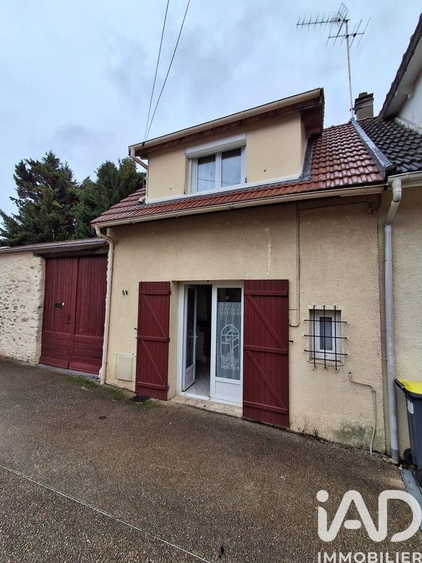 Maison - 98 m² - 5 pièces