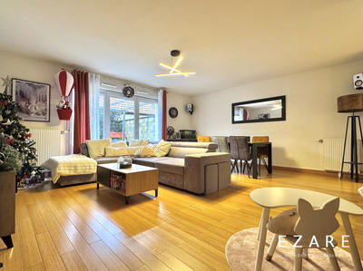 Maison - 111 m² - 5 pièces