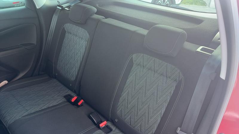 Opel Crossland X 1.2 Turbo 110 Business Elegance