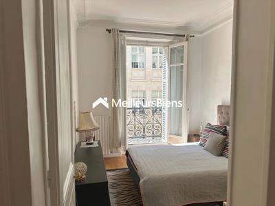 Appartement bourgeois - 56 m² - 2 pièces