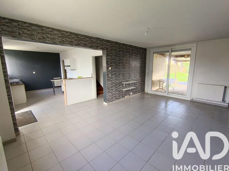 Maison - 95 m² - 5 pièces