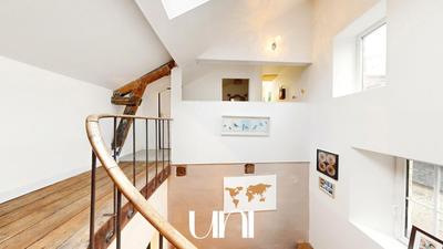 Propriété - 326 m² - 12 pièces