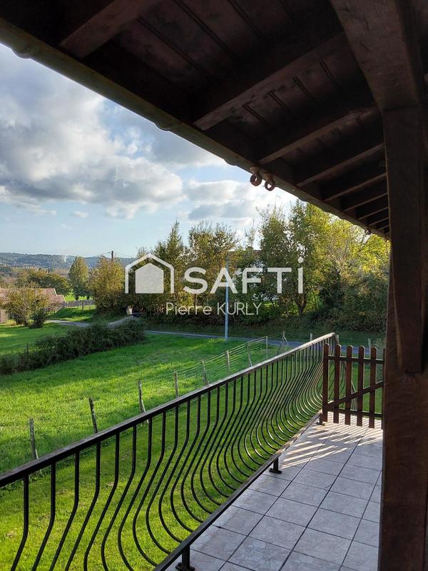 Maison - 150 m² - 7 pièces