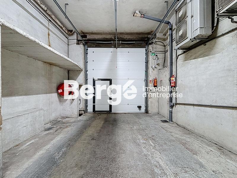 Entrepôt - 560 m²