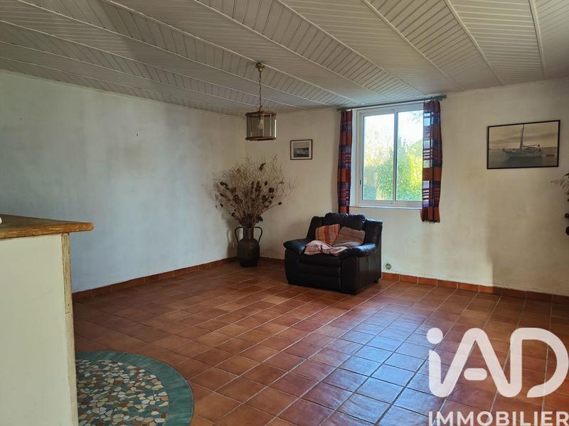 Maison - 225 m² - 6 pièces