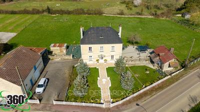 Maison - 137 m² - 5 pièces